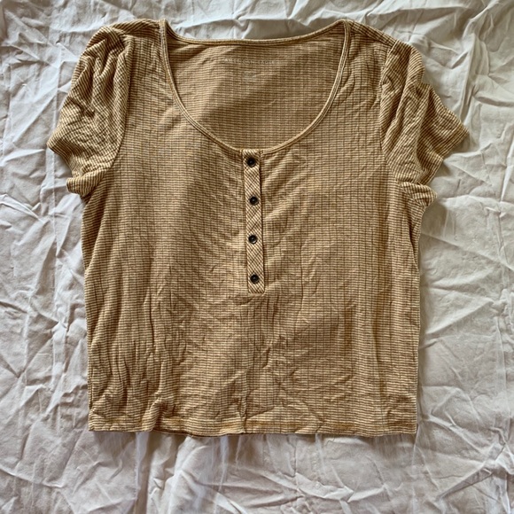 American Eagle T-Shirt - Picture 1 of 2